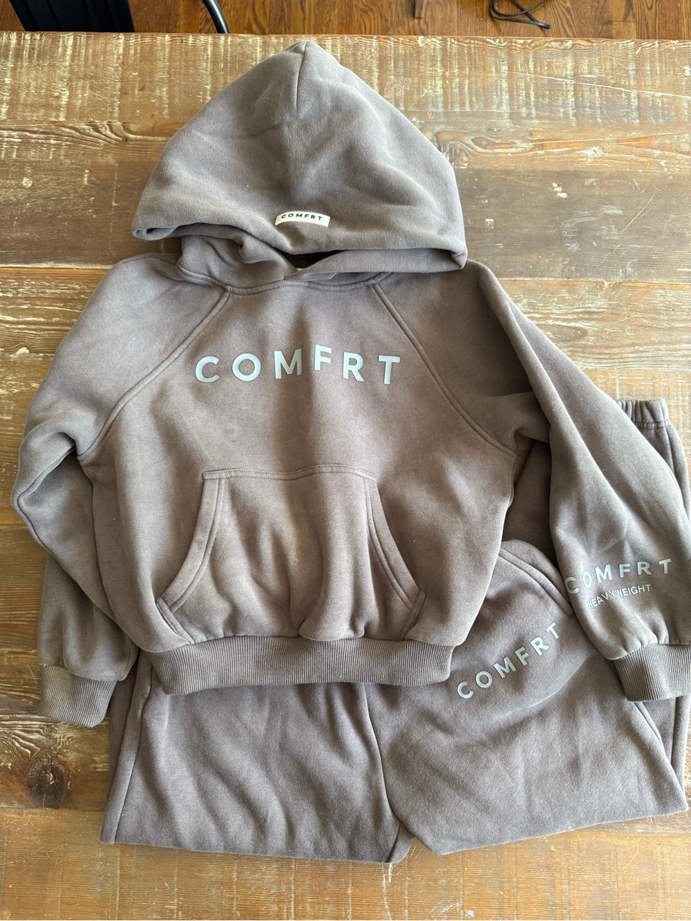 COMFRT Hoodie Set